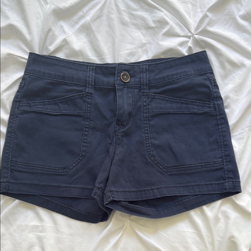 UNIONBAY Women's Dark Blue Cargo Shorts